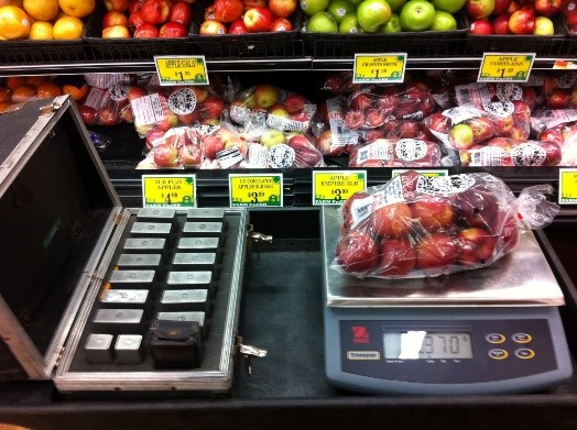 Produce scales outlet for farmers market