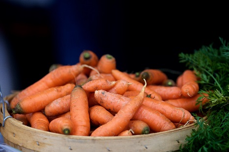 specialty crops - carrots